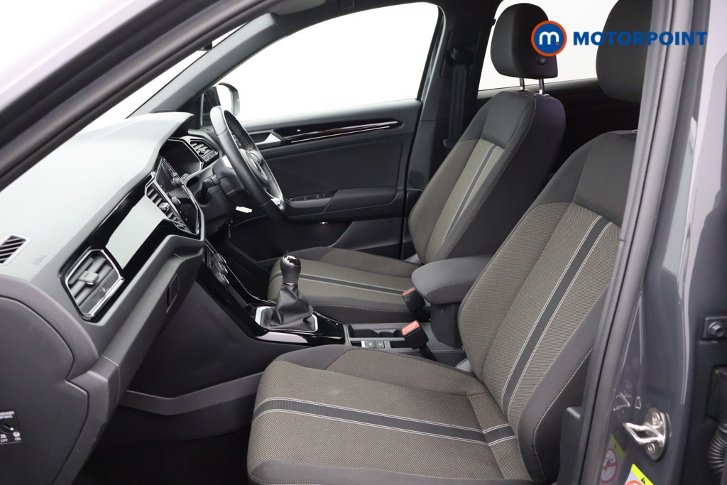 Volkswagen T-Roc Black Edition Manual Petrol SUV - Stock Number (1564762) - 13th supplementary image