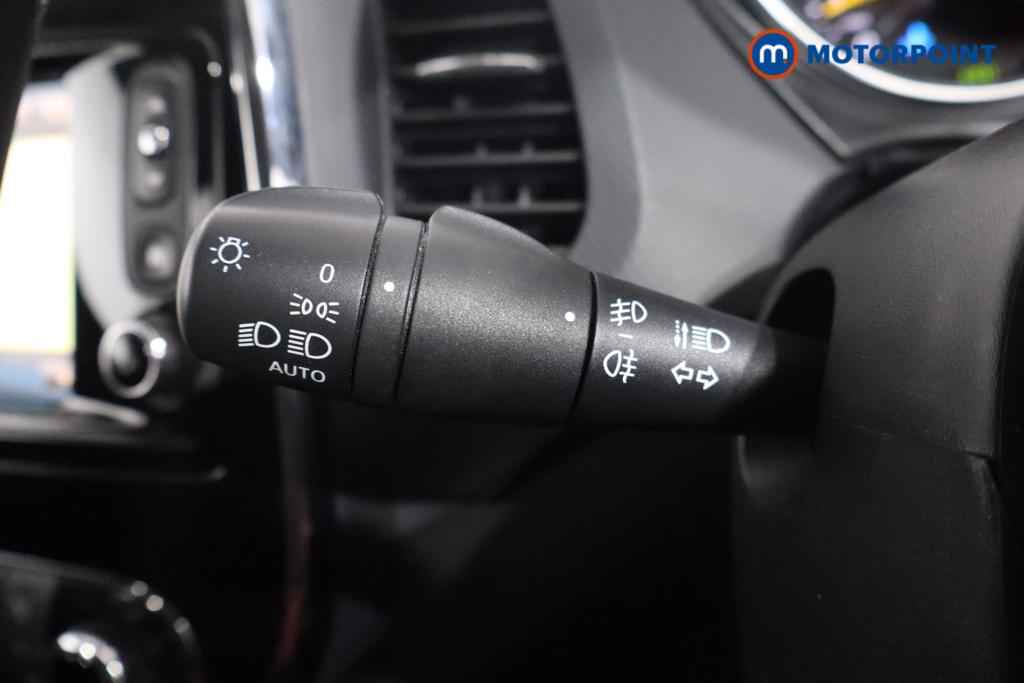 Renault Captur Dynamique Medianav Manual Diesel SUV - Stock Number (1565485) - 8th supplementary image