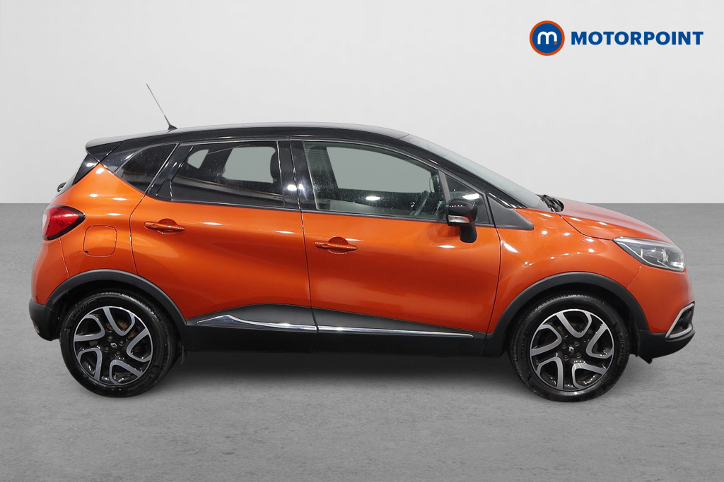 Renault Captur Dynamique Medianav Manual Diesel SUV - Stock Number (1565485) - Drivers side