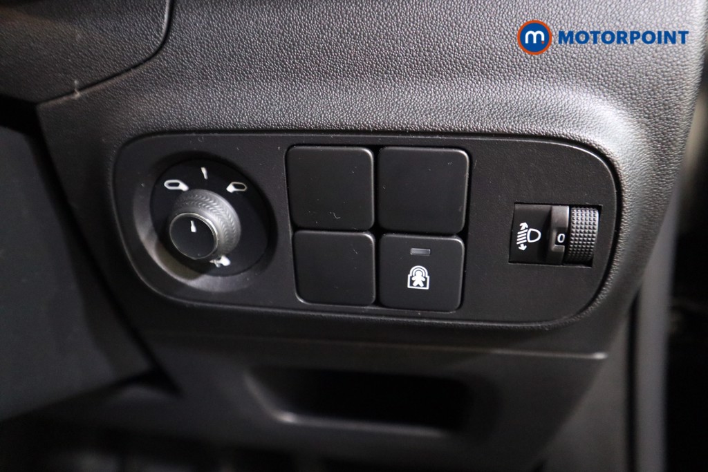 Citroen C3 Shine Plus Manual Petrol Hatchback - Stock Number (1565752) - 8th supplementary image