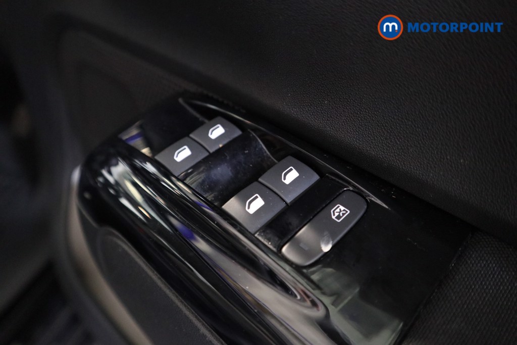 Citroen C3 Shine Plus Manual Petrol Hatchback - Stock Number (1565752) - 9th supplementary image