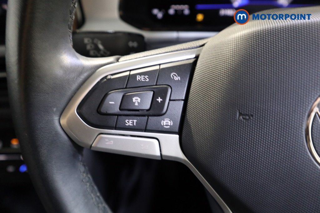 Volkswagen T-Roc Life Manual Petrol SUV - Stock Number (1566505) - 3rd supplementary image