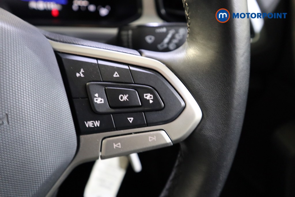 Volkswagen T-Roc Life Manual Petrol SUV - Stock Number (1566505) - 4th supplementary image