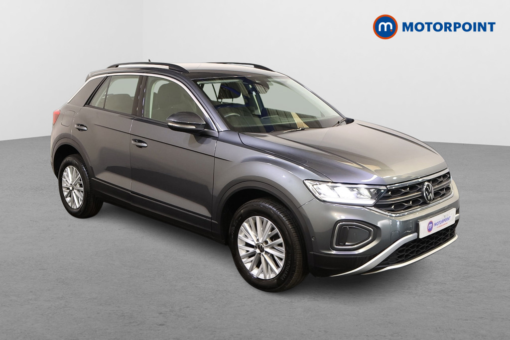 Volkswagen T-Roc Life Manual Petrol SUV - Stock Number (1566505) - Drivers side front corner