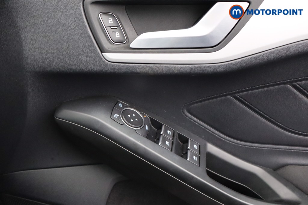 Ford Focus Zetec Manual Diesel Estate - Stock Number (1566823) - 15th supplementary image