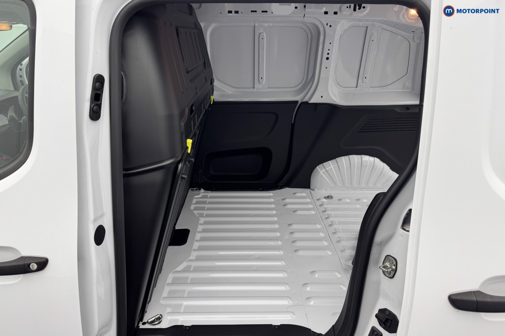 Vauxhall Combo Cargo Prime Automatic Electric Panel Van - Stock Number (1567215) - 4th supplementary image