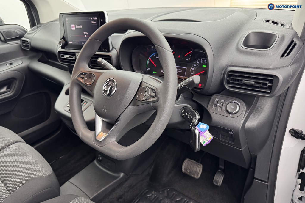 Vauxhall Combo Cargo Prime Automatic Electric Panel Van - Stock Number (1567215) - 8th supplementary image