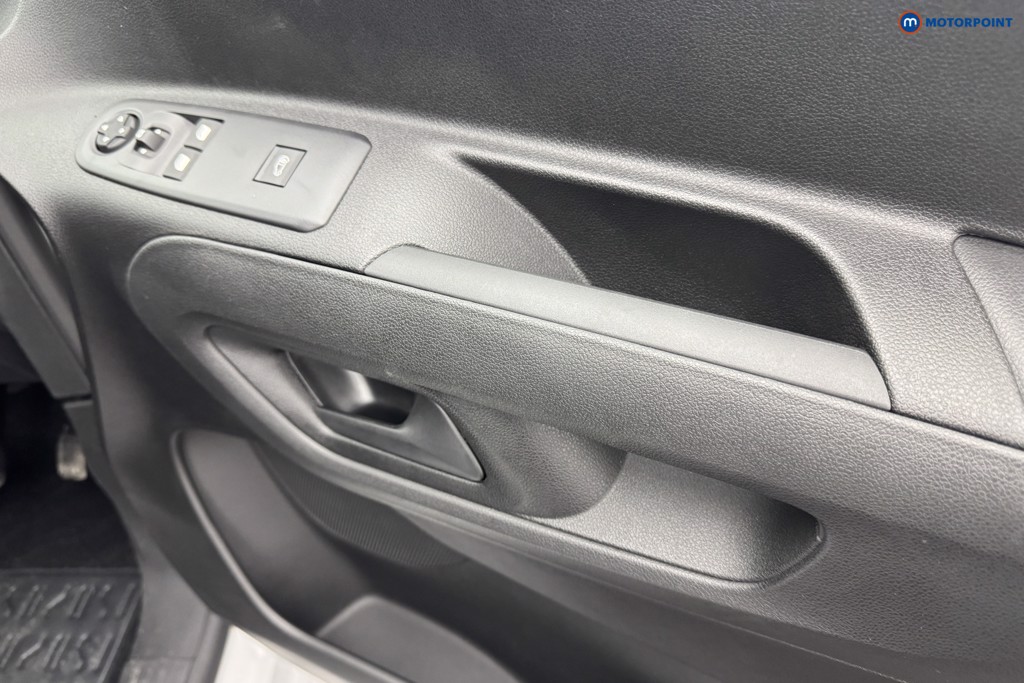 Vauxhall Combo Cargo Prime Automatic Electric Panel Van - Stock Number (1567298) - 20th supplementary image