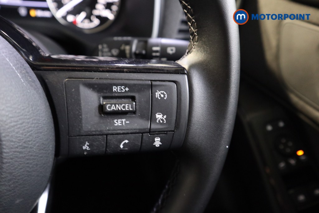 Nissan Qashqai Acenta Premium Manual Petrol SUV - Stock Number (1567309) - 4th supplementary image