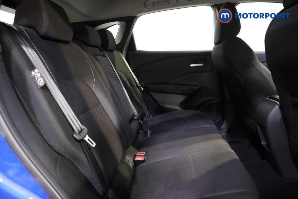 Nissan Qashqai Acenta Premium Manual Petrol SUV - Stock Number (1567309) - 12th supplementary image