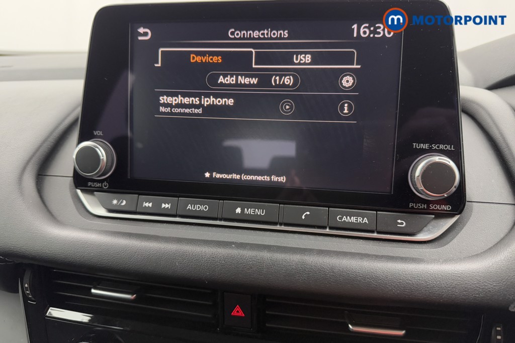 Nissan Qashqai Acenta Premium Automatic Petrol SUV - Stock Number (1568030) - 9th supplementary image