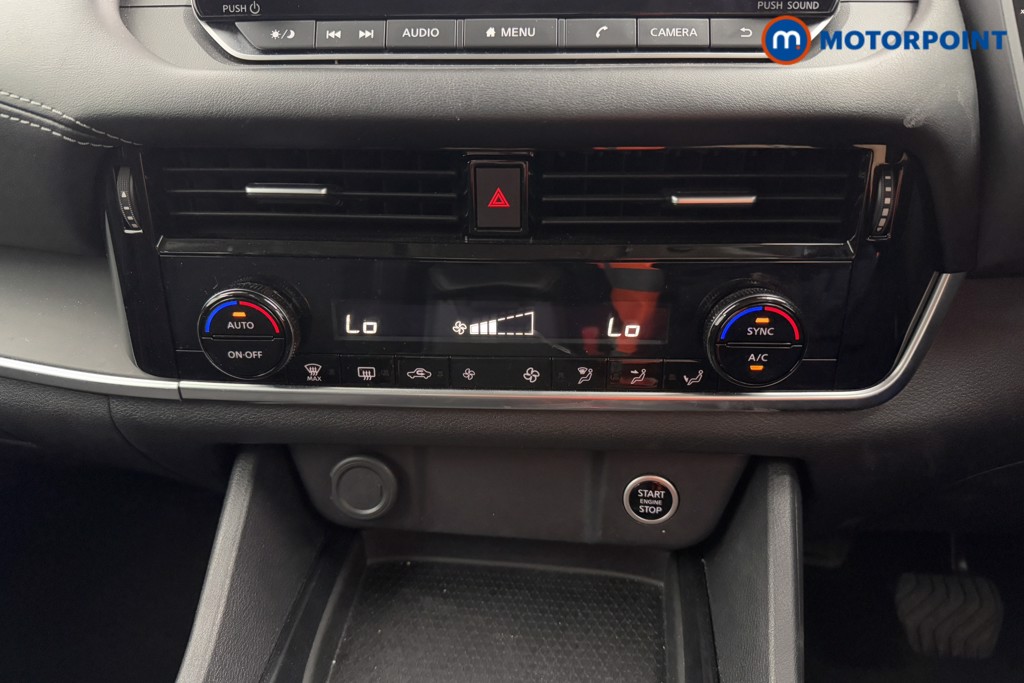 Nissan Qashqai Acenta Premium Automatic Petrol SUV - Stock Number (1568030) - 12th supplementary image