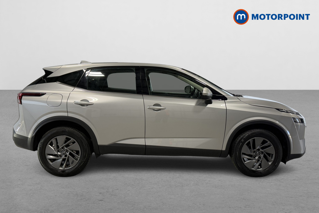 Nissan Qashqai Acenta Premium Automatic Petrol SUV - Stock Number (1568030) - Drivers side