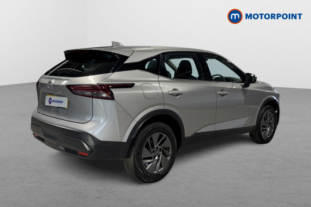 Nissan Qashqai Acenta Premium Automatic Petrol SUV - Stock Number (1568030) - Drivers side rear corner