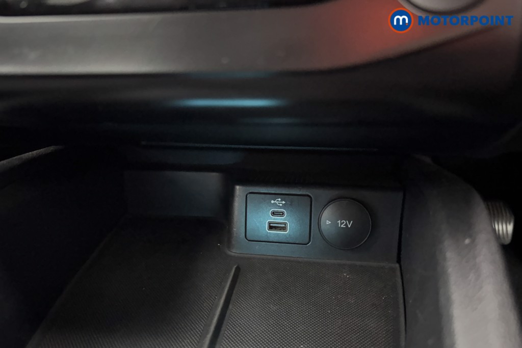 Ford Focus Active Manual Petrol Hatchback - Stock Number (1568613) - 14th supplementary image