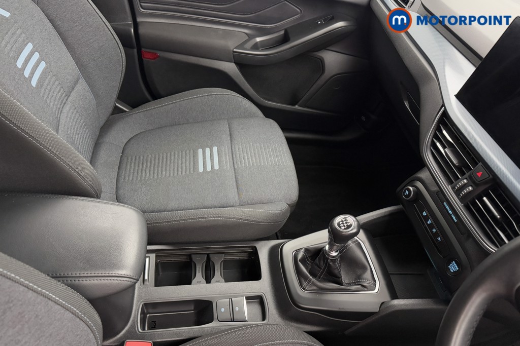 Ford Focus Active Manual Petrol Hatchback - Stock Number (1568613) - 18th supplementary image