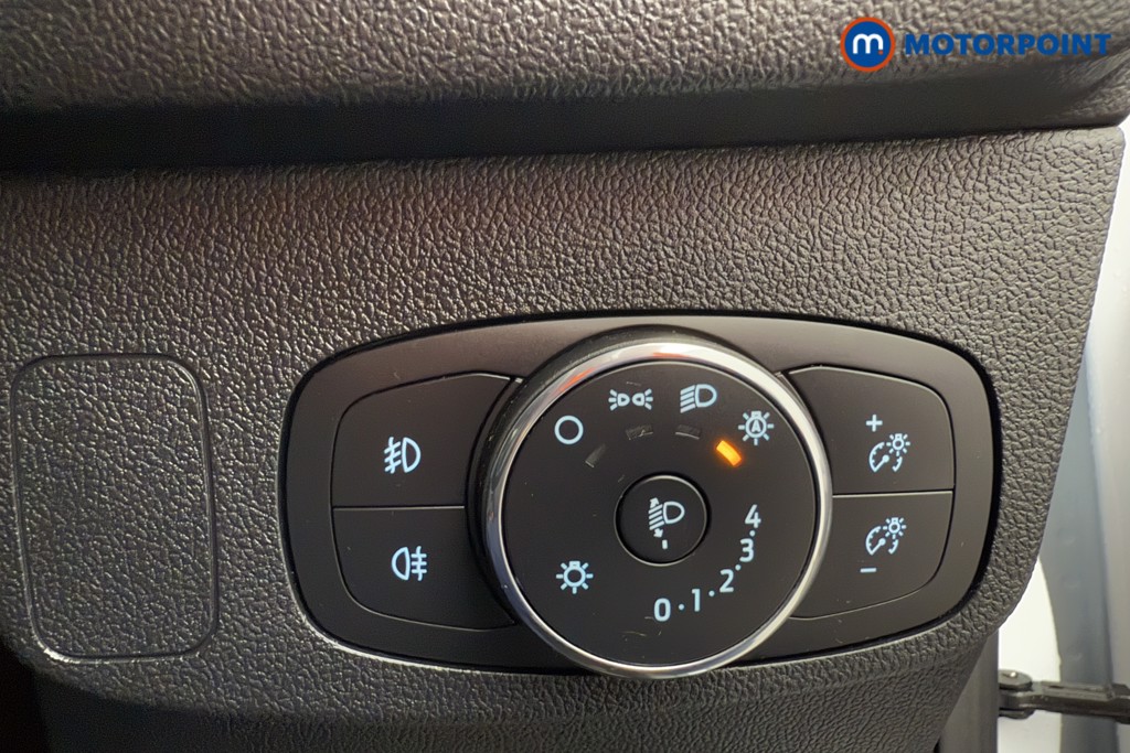 Ford Focus Active Manual Petrol Hatchback - Stock Number (1568613) - 19th supplementary image