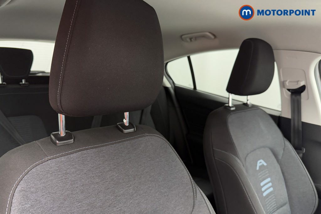 Ford Focus Active Manual Petrol Hatchback - Stock Number (1568613) - 23rd supplementary image