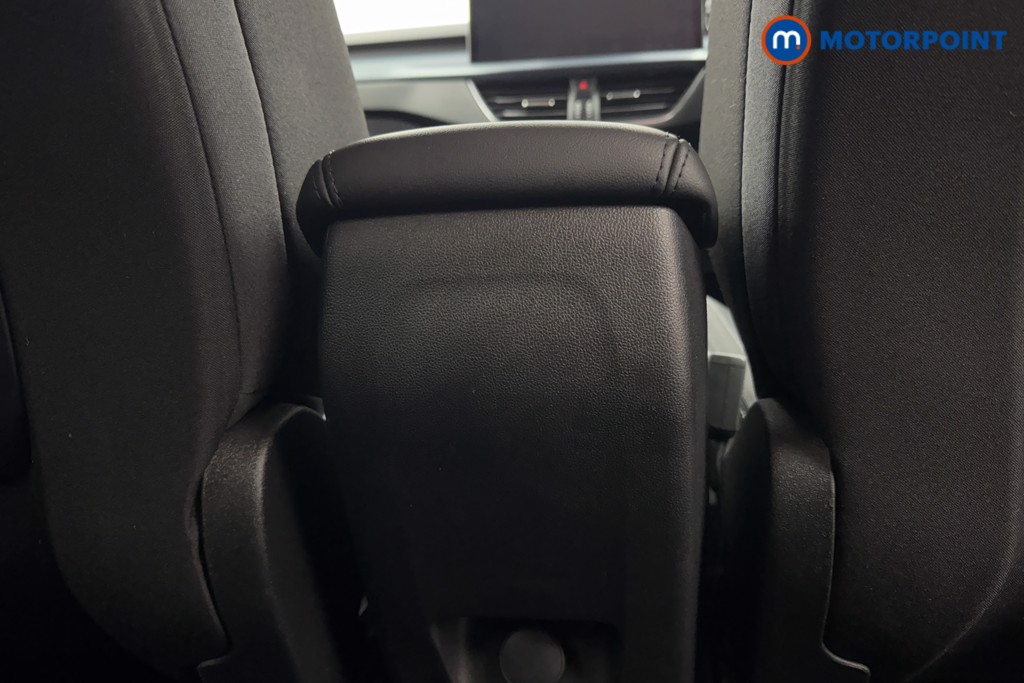 Ford Focus Active Manual Petrol Hatchback - Stock Number (1568613) - 25th supplementary image