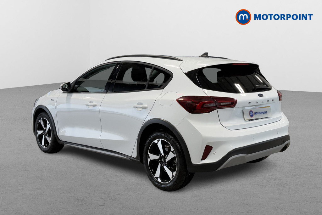 Ford Focus Active Manual Petrol Hatchback - Stock Number (1568613) - Passenger side rear corner