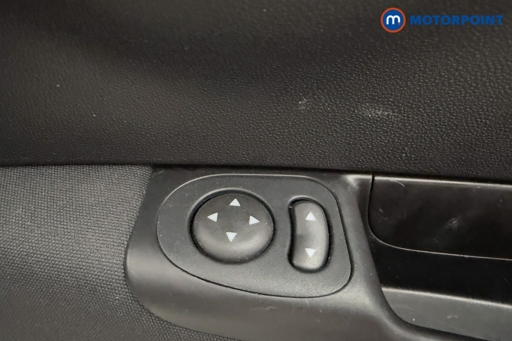 Fiat 500 1.0 Mild Hybrid 3Dr Manual Petrol-Electric Hybrid Hatchback - Stock Number (1568635) - 14th supplementary image