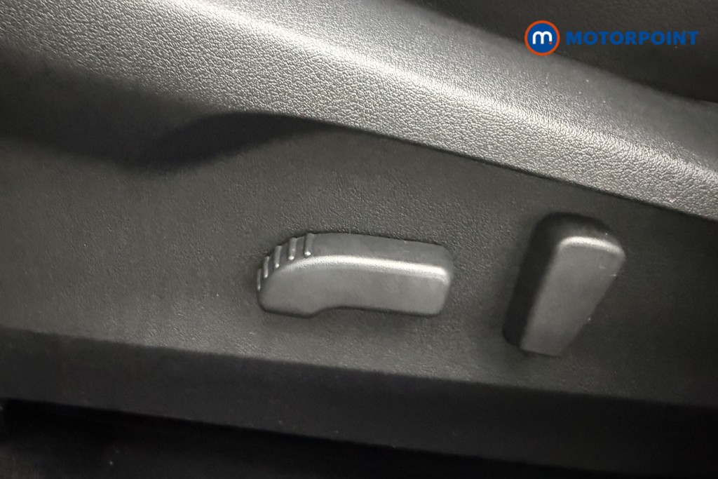 Subaru Outback Touring Automatic Petrol Estate - Stock Number (1568669) - 19th supplementary image