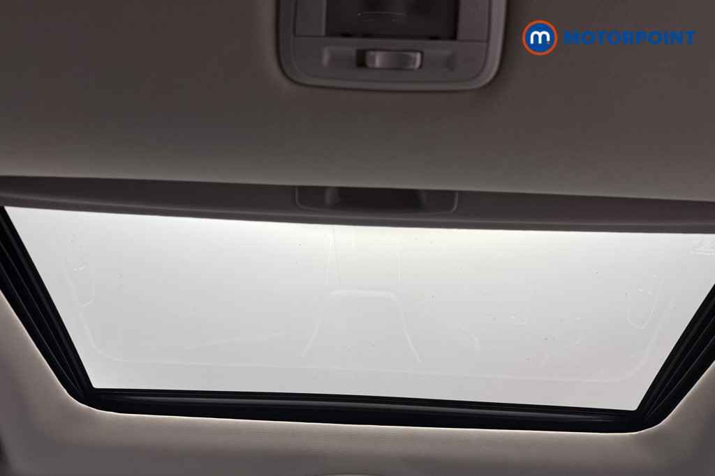 Subaru Outback Touring Automatic Petrol Estate - Stock Number (1568669) - 24th supplementary image