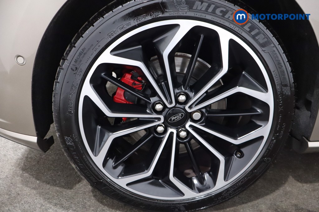 Ford Focus St-Line X Manual Diesel Hatchback - Stock Number (1568929) - 9th supplementary image