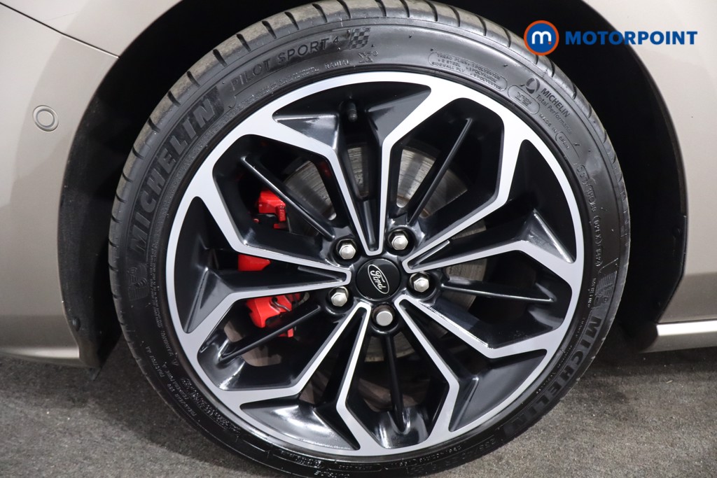 Ford Focus St-Line X Manual Diesel Hatchback - Stock Number (1568929) - 11th supplementary image
