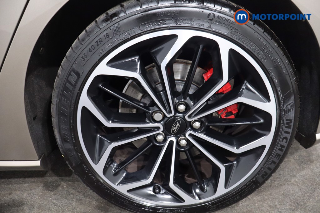 Ford Focus St-Line X Manual Diesel Hatchback - Stock Number (1568929) - 12th supplementary image
