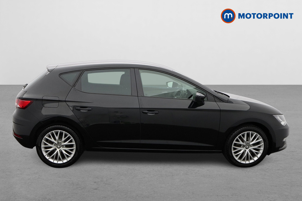 Seat Leon Se Dynamic Manual Petrol Hatchback - Stock Number (1569091) - Drivers side