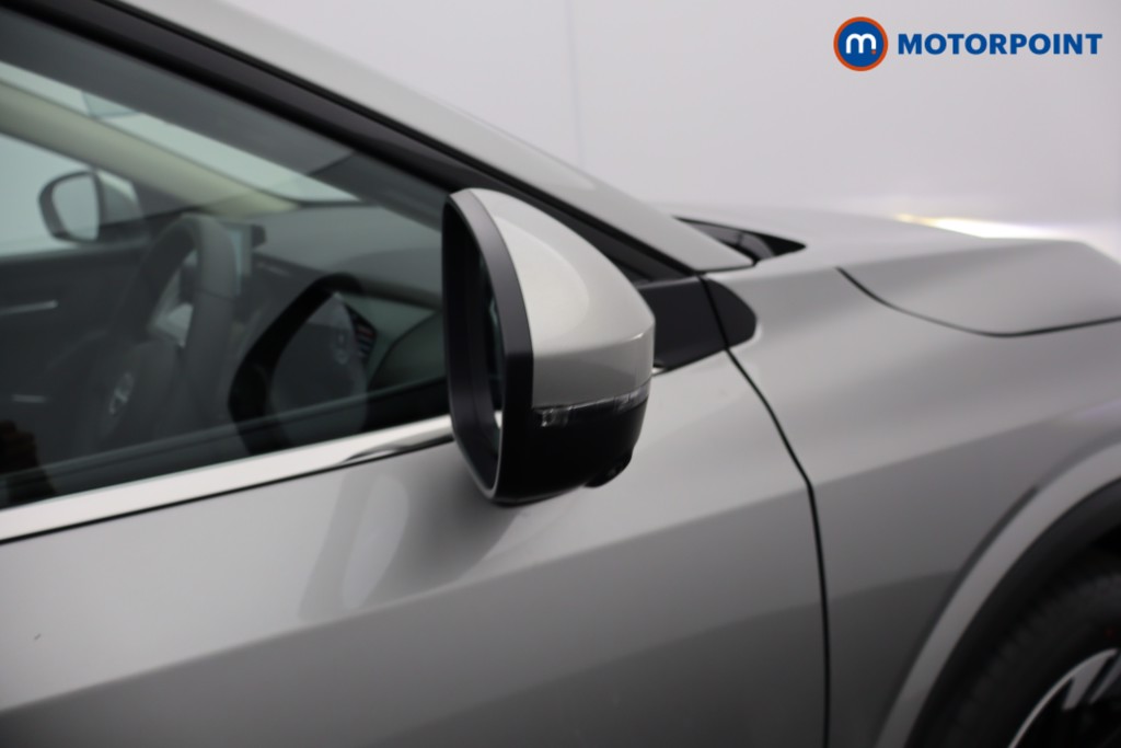 Nissan Qashqai N-Connecta Automatic Petrol SUV - Stock Number (1569470) - 18th supplementary image