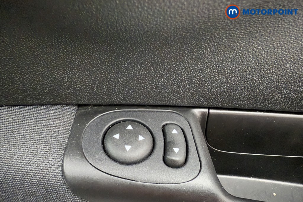 Fiat 500 1.0 Mild Hybrid 3Dr Manual Petrol-Electric Hybrid Hatchback - Stock Number (1569647) - 15th supplementary image