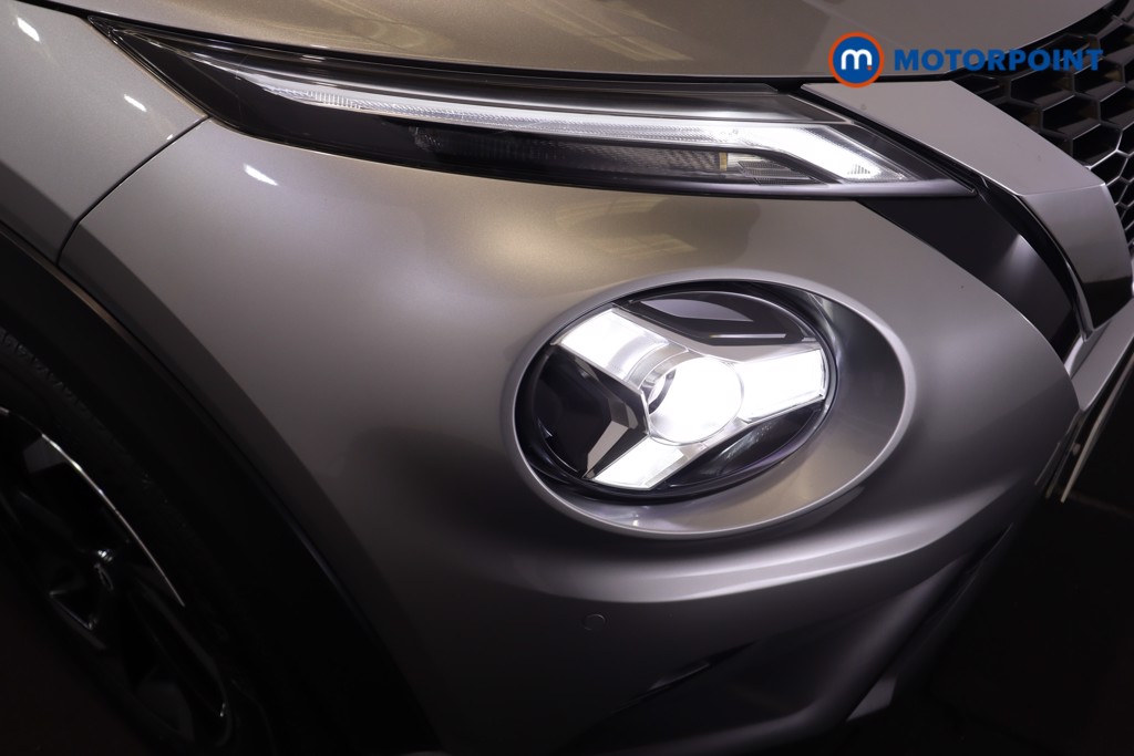 Nissan Juke N-Connecta Automatic Petrol SUV - Stock Number (1569821) - 21st supplementary image