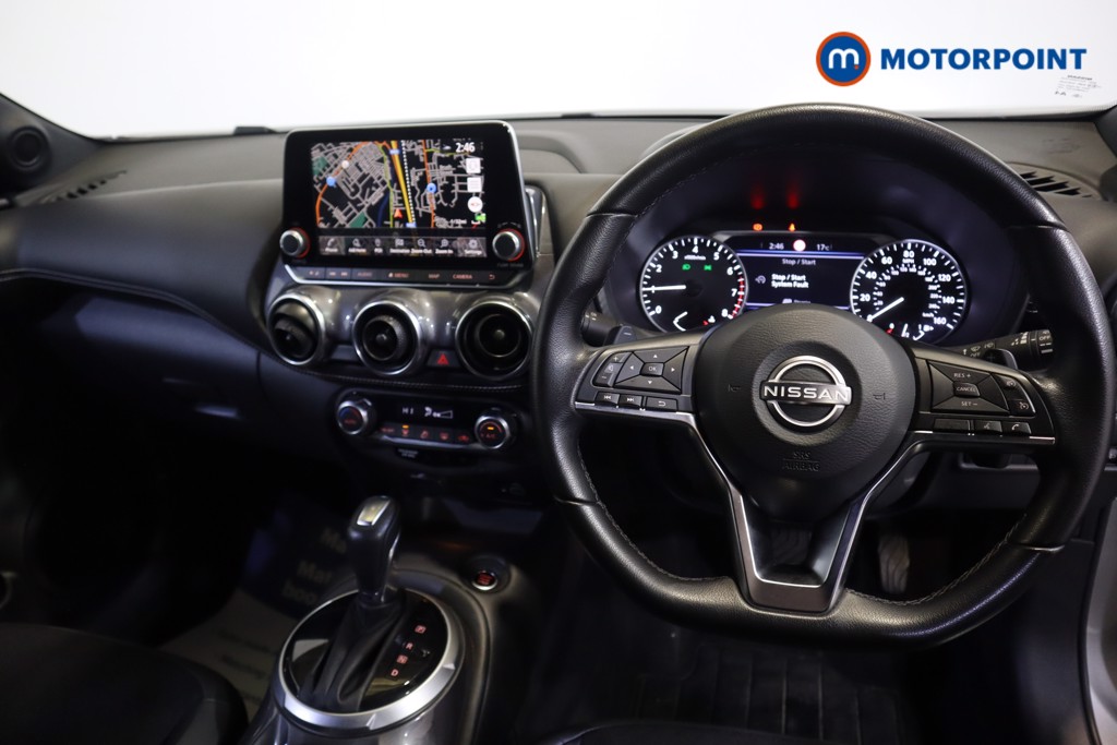Nissan Juke N-Connecta Automatic Petrol SUV - Stock Number (1569821) - 1st supplementary image