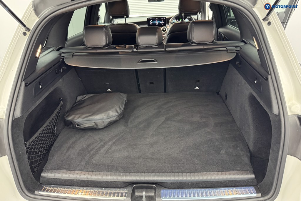 Mercedes-Benz GLC Amg Line Automatic Petrol Plug-In Hybrid SUV - Stock Number (1570197) - 3rd supplementary image