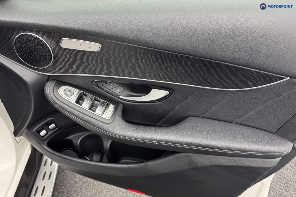 Mercedes-Benz GLC Amg Line Automatic Petrol Plug-In Hybrid SUV - Stock Number (1570197) - 24th supplementary image