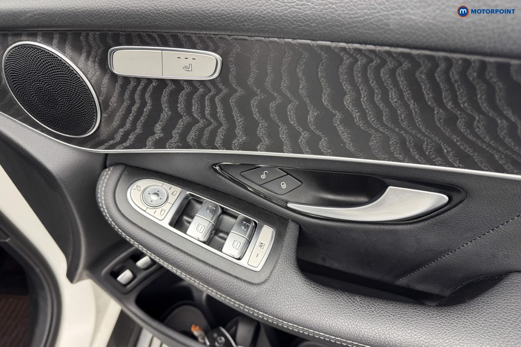 Mercedes-Benz GLC Amg Line Automatic Petrol Plug-In Hybrid SUV - Stock Number (1570197) - 25th supplementary image