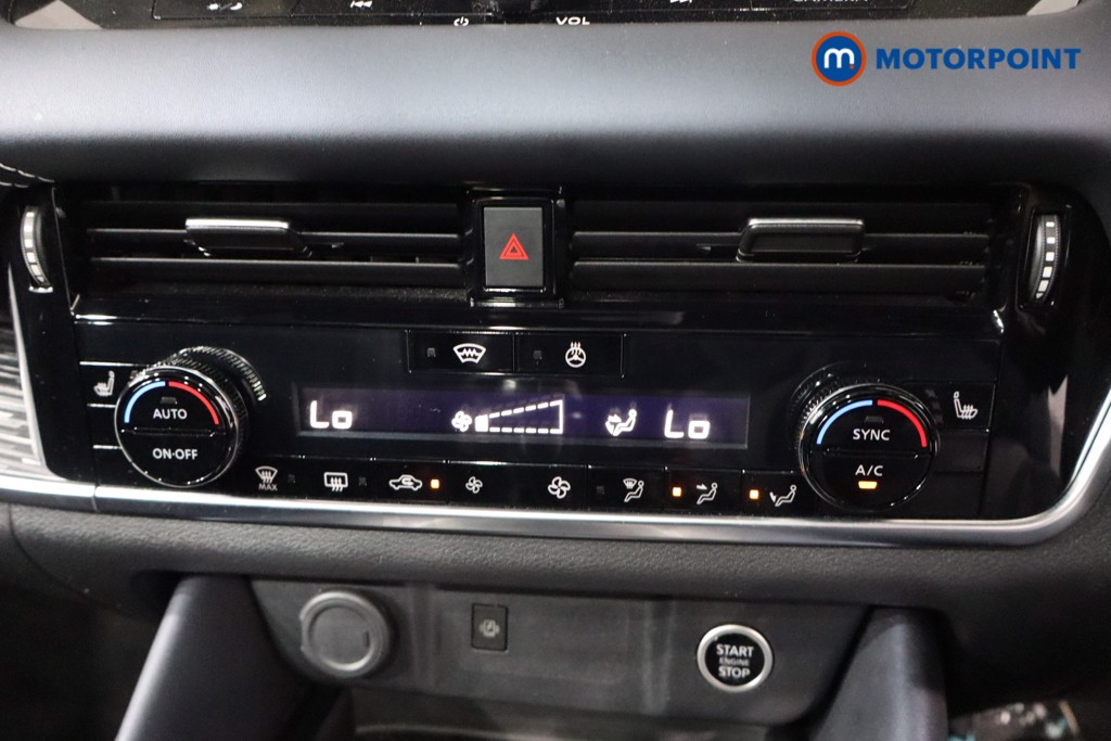 Nissan Qashqai Tekna Manual Petrol SUV - Stock Number (1570393) - 17th supplementary image