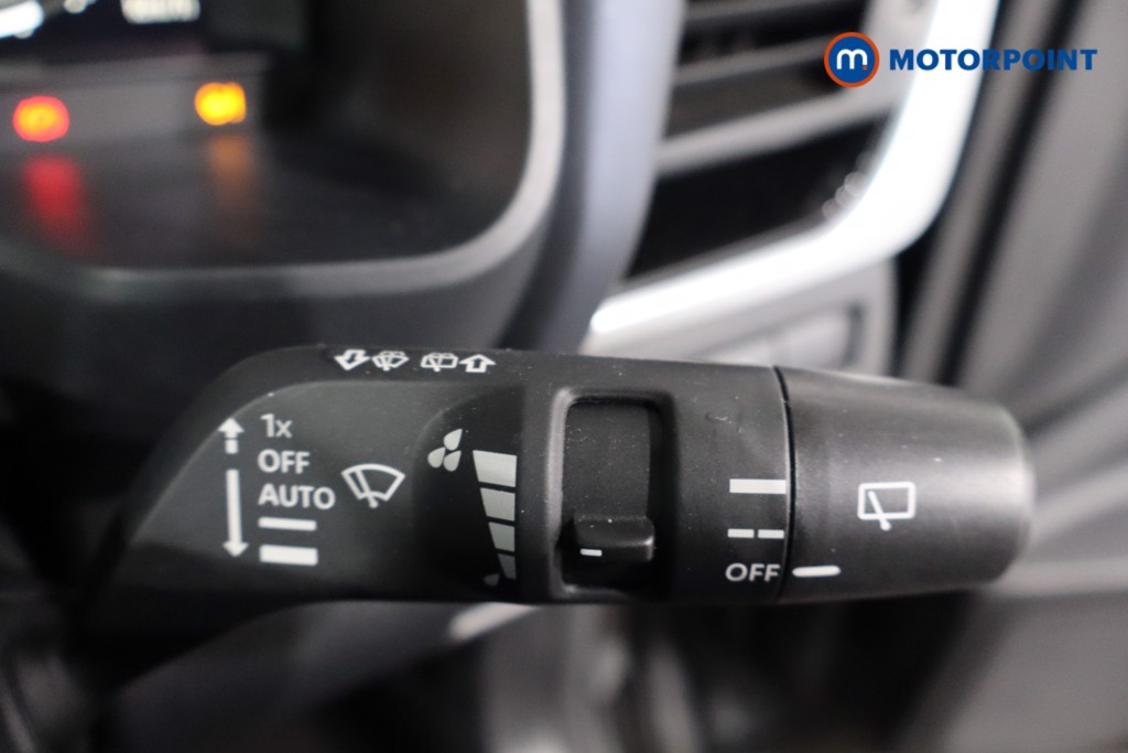Nissan Qashqai Tekna Manual Petrol SUV - Stock Number (1570393) - 19th supplementary image