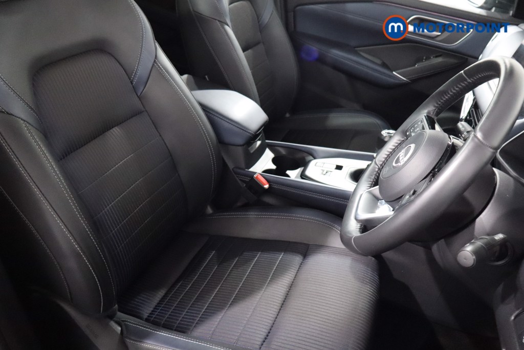Nissan Qashqai Tekna Manual Petrol SUV - Stock Number (1570393) - 24th supplementary image