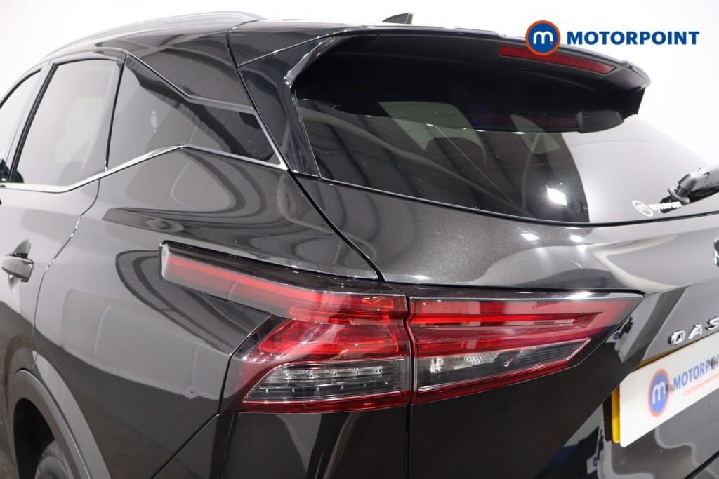 Nissan Qashqai Tekna Manual Petrol SUV - Stock Number (1570393) - 33rd supplementary image