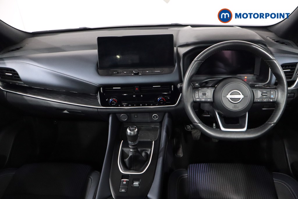 Nissan Qashqai Tekna Manual Petrol SUV - Stock Number (1570393) - 1st supplementary image