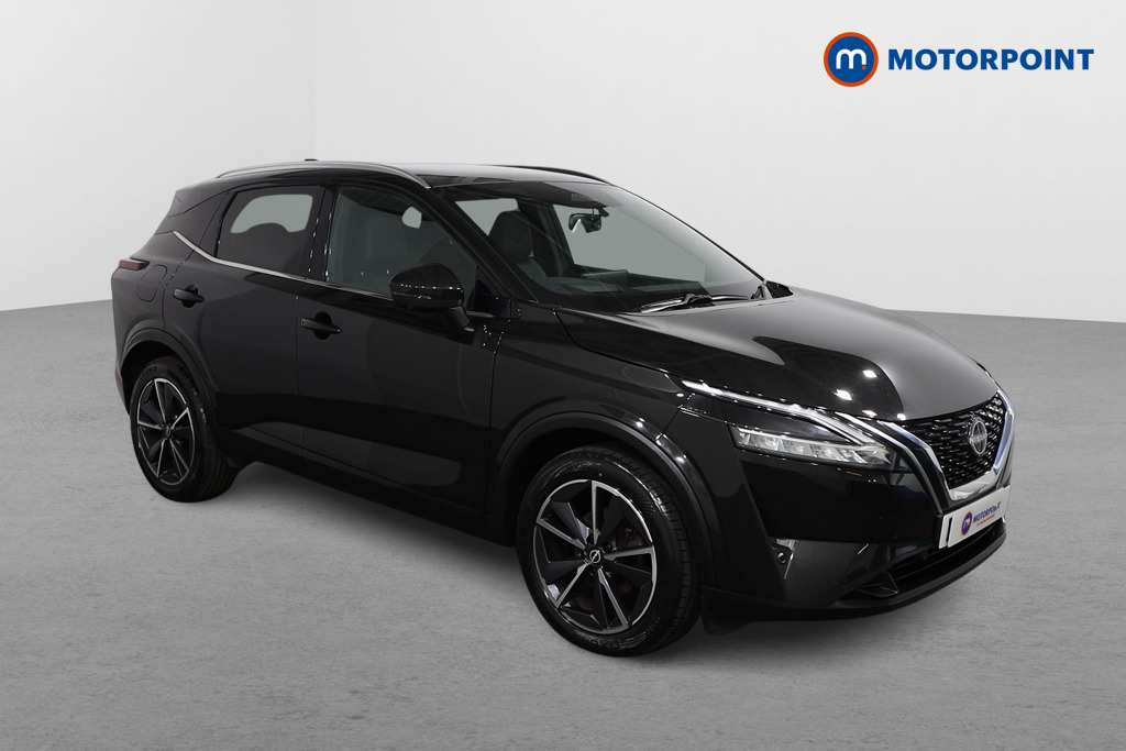 Nissan Qashqai Tekna Manual Petrol SUV - Stock Number (1570393) - Drivers side front corner
