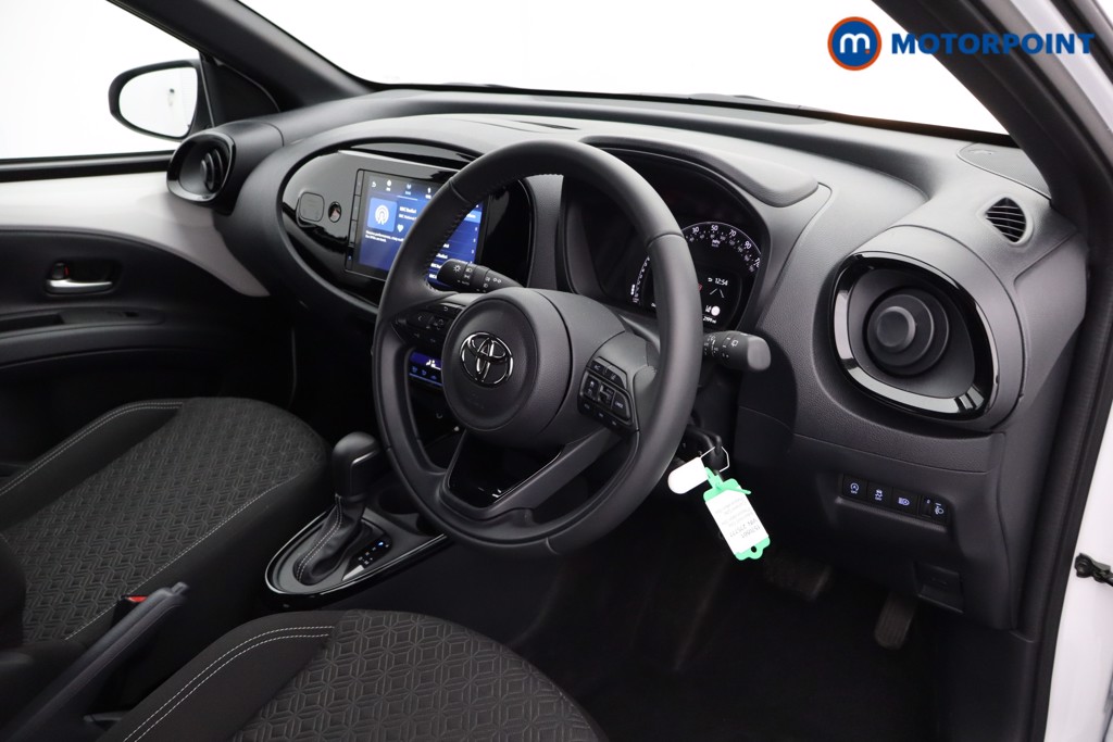 Toyota Aygo X Edge Automatic Petrol Hatchback - Stock Number (1570501) - 3rd supplementary image
