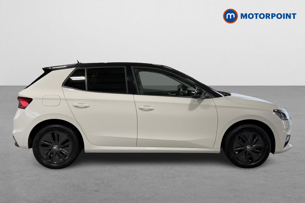 Skoda Fabia Colour Edition Manual Petrol Hatchback - Stock Number (1570641) - Drivers side