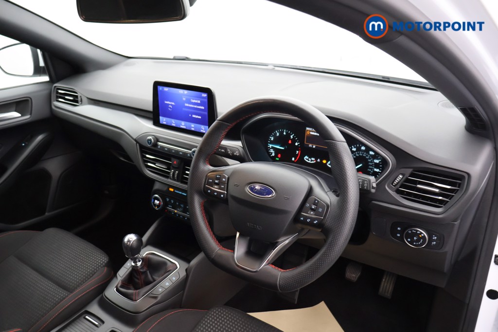 Ford Focus St-Line Style Manual Petrol Hatchback - Stock Number (1570877) - 10th supplementary image