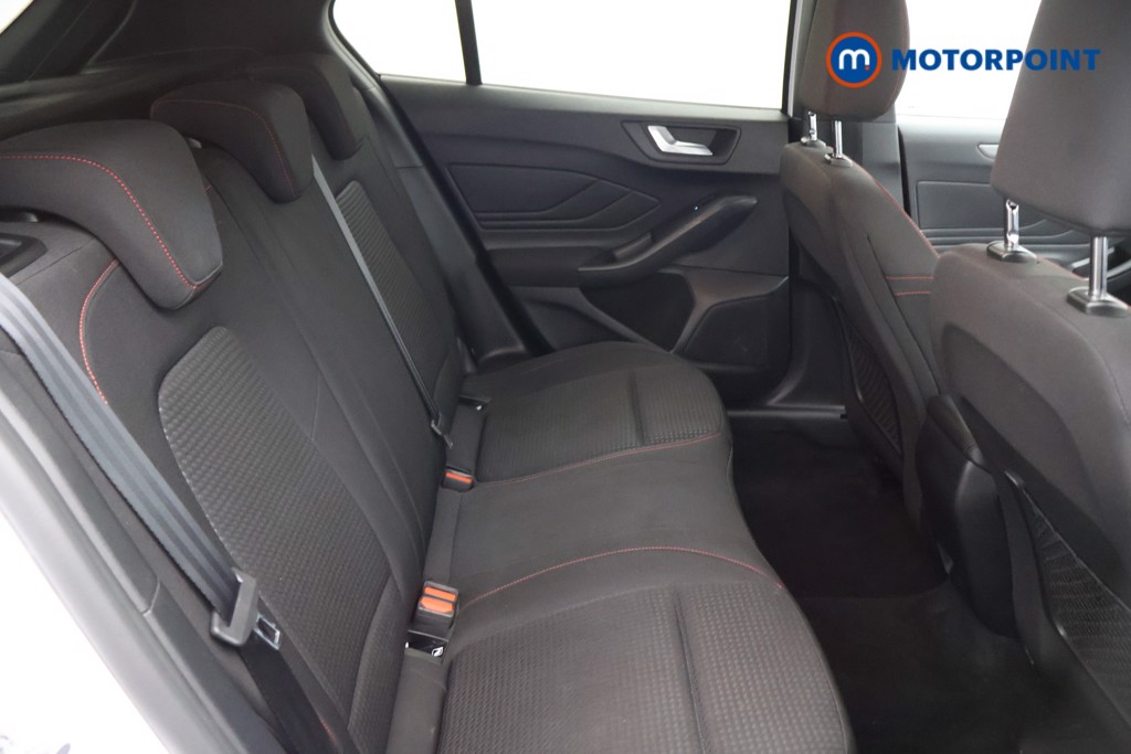 Ford Focus St-Line Style Manual Petrol Hatchback - Stock Number (1570877) - 12th supplementary image