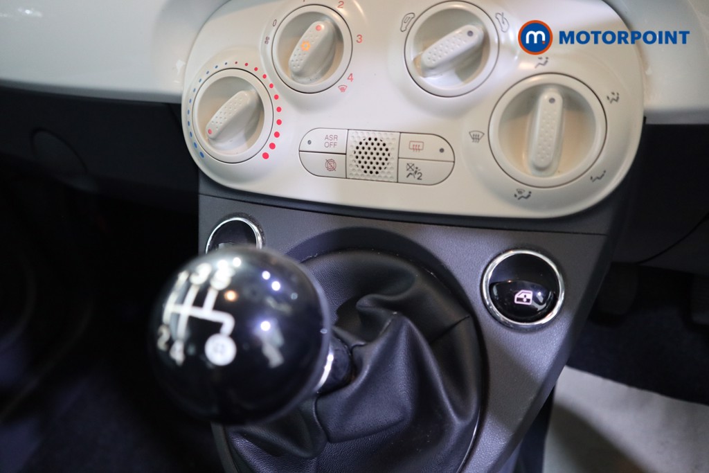Fiat 500 Pop Star Manual Petrol Hatchback - Stock Number (1570940) - 4th supplementary image