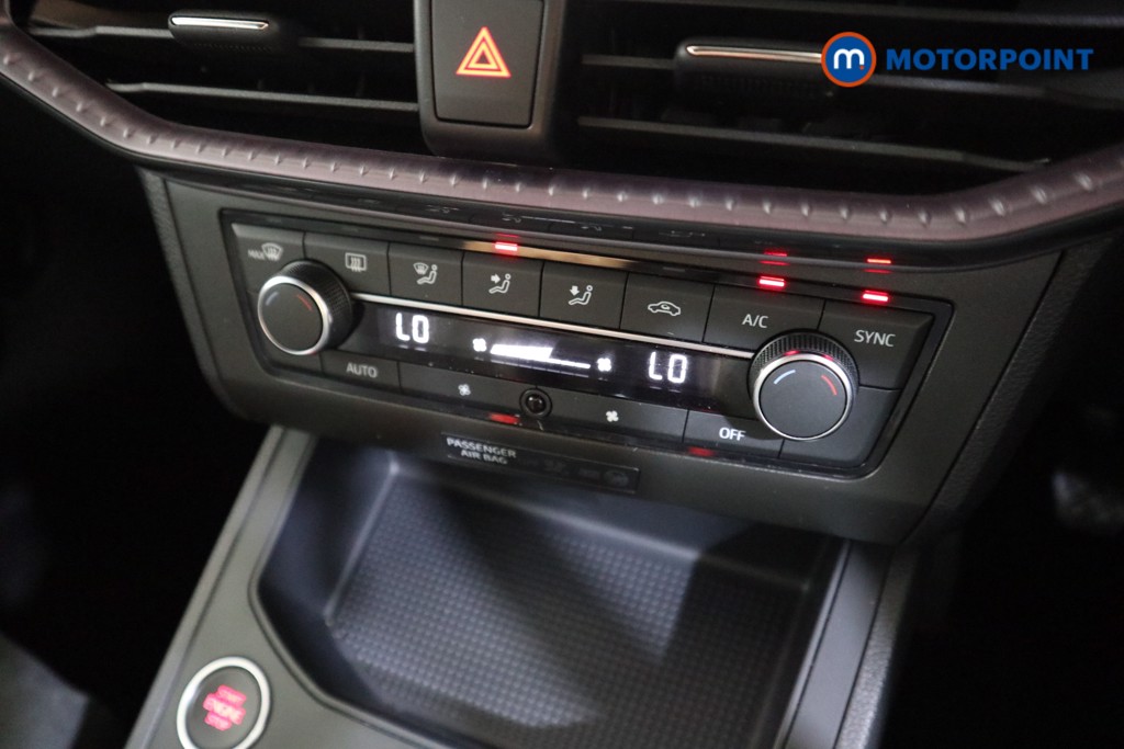 Seat Ibiza Xcellence Lux Manual Petrol Hatchback - Stock Number (1571168) - 7th supplementary image